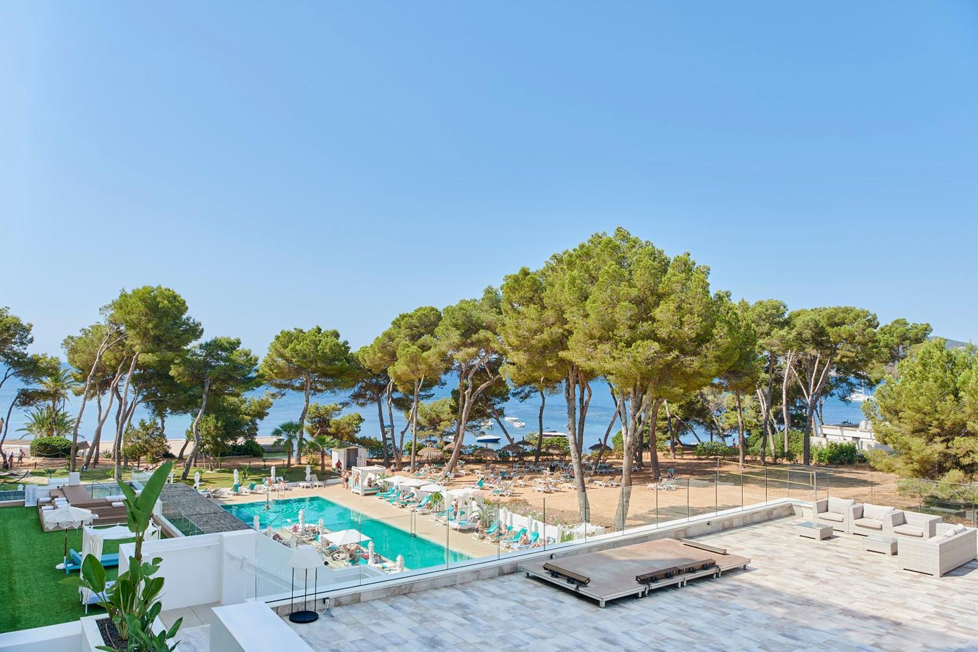 Iberostar Selection Santa Eulalia Ibiza 4*